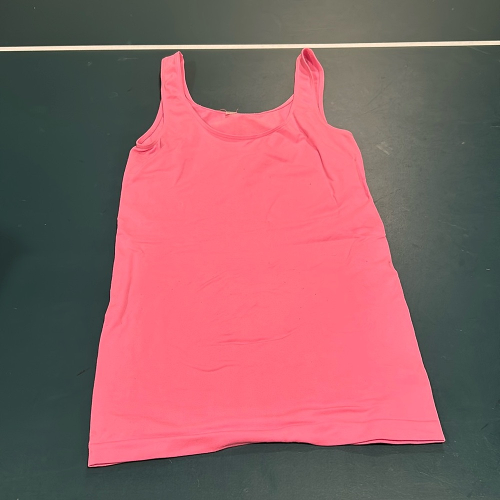 Pink tank top